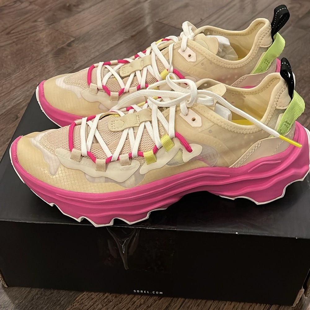 SOREL Kinetic Breakthru Tech Lace Sneakers Bleached Ceramic, Fushia Fizz New - Picture 6 of 7